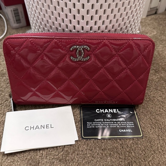 💯Authentic Chanel deep raspberry pink long wallet 💗💗 with authenticity cert. - Picture 6 of 15